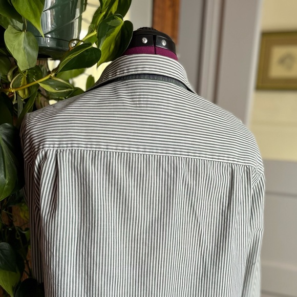 Talbots Green/ White Pin Stripe Button Down Long Sleeve Dress Shirt, Petite - Picture 7 of 8